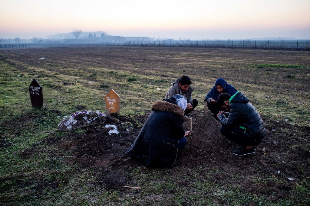 Sok a migráns a Balkánon (Fotó: AFP)