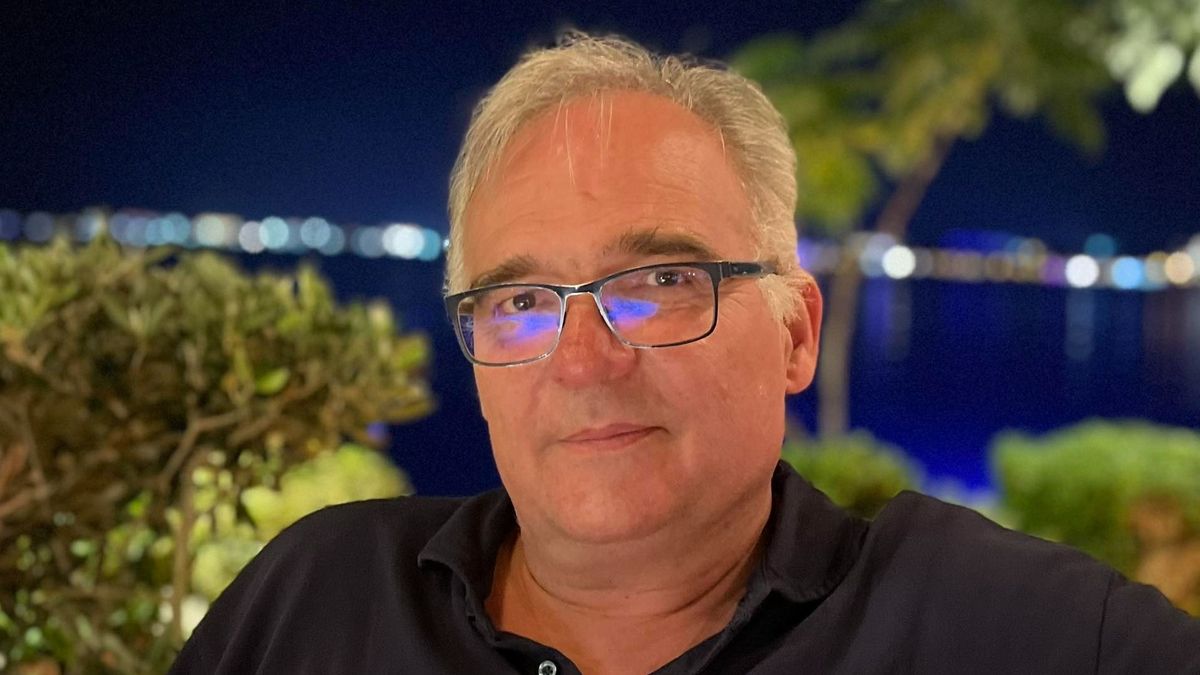 Így helyezkedik a régi baloldali botránypolitikus a Tiszában a nejével együtt