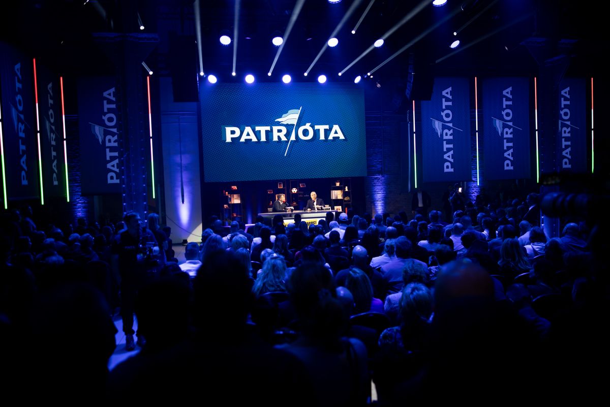 Orbán Viktor Megafon Klubest