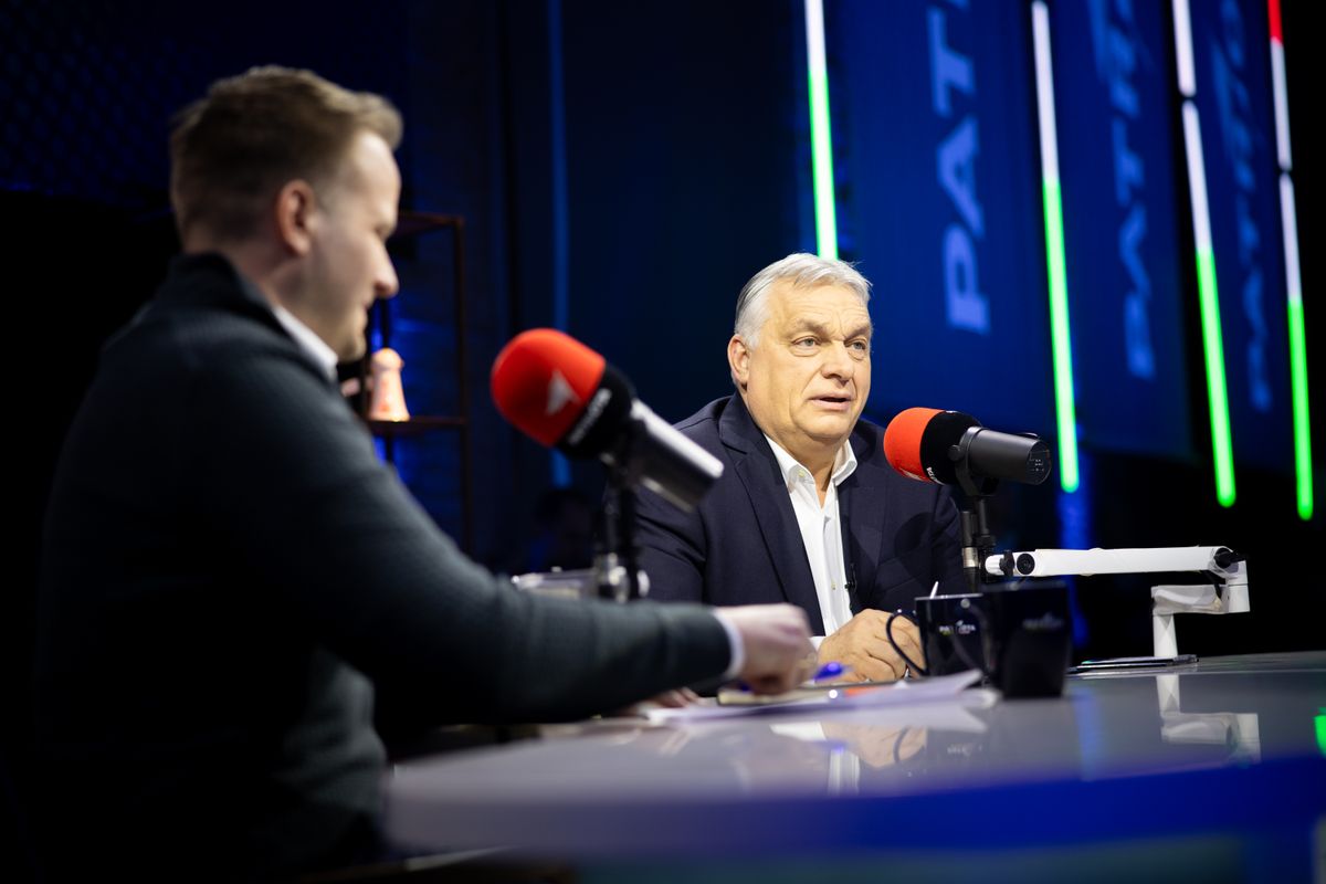 Orbán Viktor Megafon Klubest