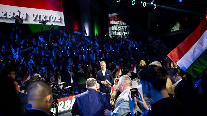 DPK Esztergom
Fidesz kampány
Orbán Viktor