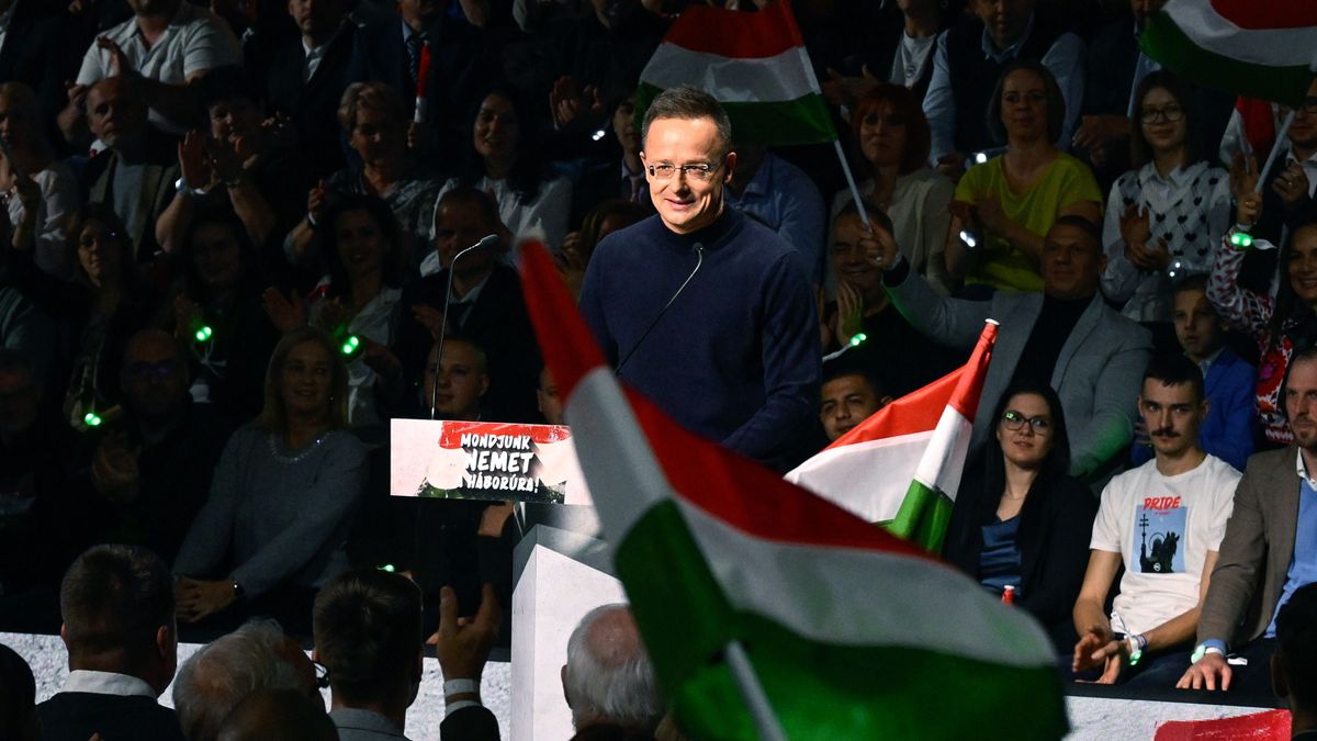 Szijjártó Péter: Mindig nemet mondtunk Brüsszelnek, és mindig a magunk útját jártuk