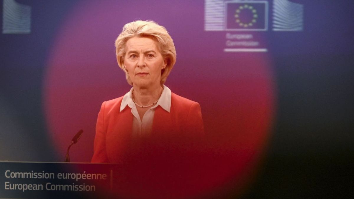 Sztálin elváts Brüsszelbe költözött