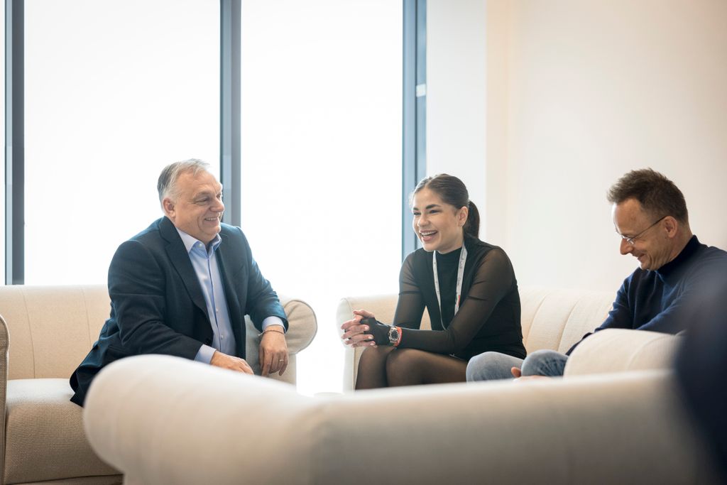 DPK Szombathely
Fidesz kampány
Orbán Viktor
Szijjártó Péter