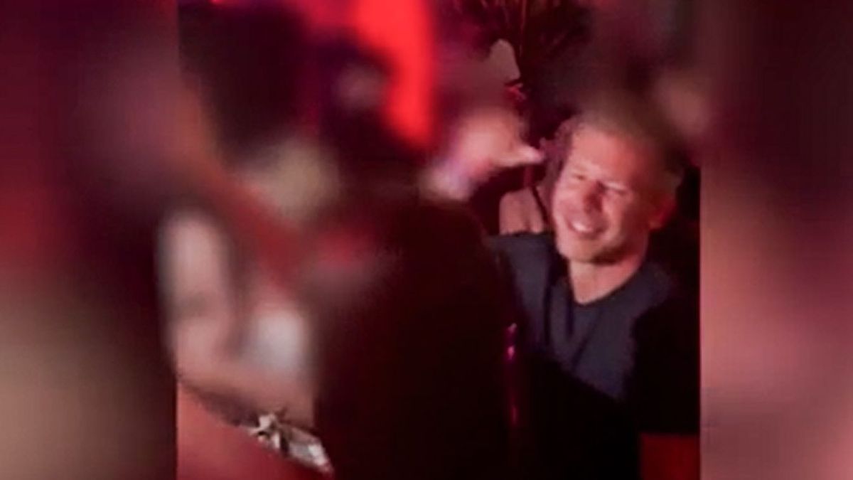 Magyar Péter beismerte, hogy olyan buliban járt, ahol a résztvevők kokaint fogyasztottak