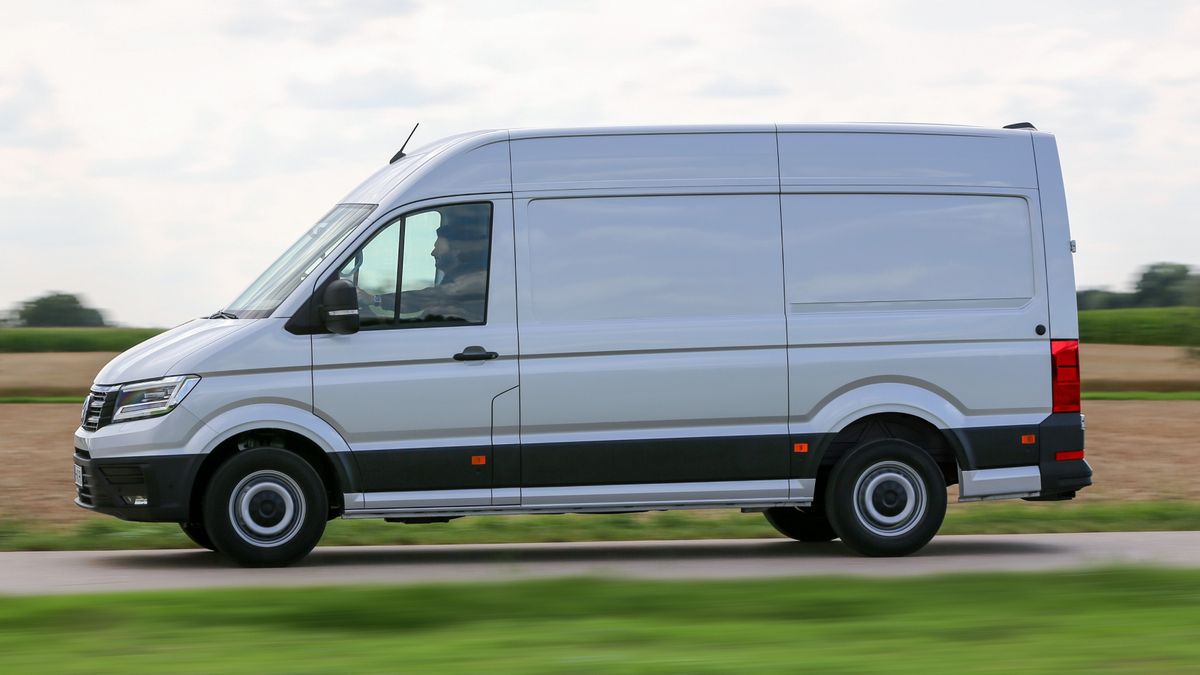 Változnak a furgonok szabályai, milliós bírságok a láthatáron