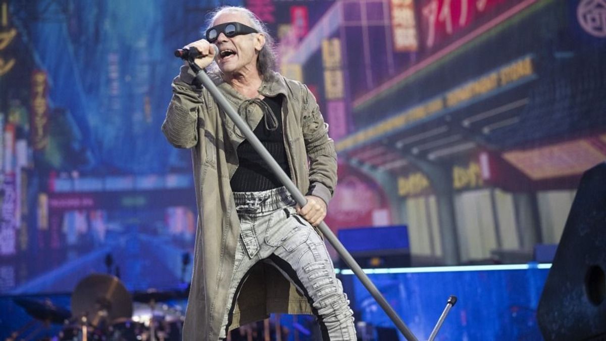 Nagy dobásra készül az Iron Maiden énekese: már most metálszenzációként emlegetik az új projektet