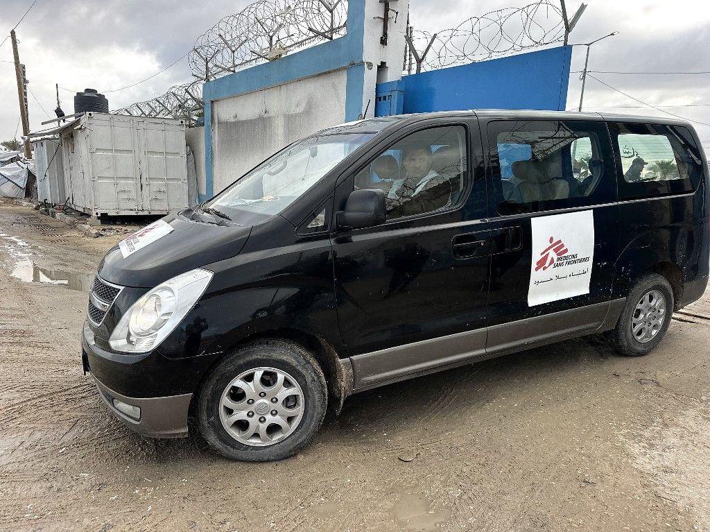 Az izraeli legfelsőbb bíróság haladékot adott a Gázai övezet elhagyására felszólított humanitárius szervezeteknek Fotó: DOAA ALBAZ / ANADOLU