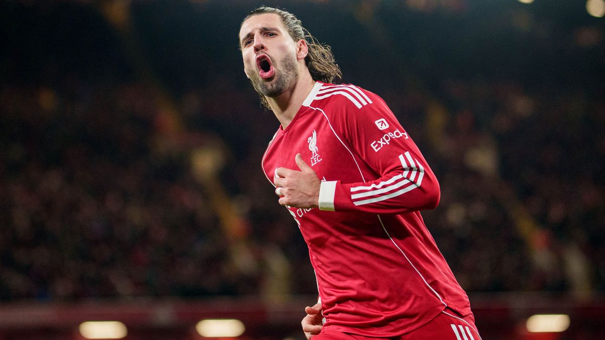 Slotnak volt igaza? Szoboszlai a Premier League legjobb jobbhátvédje