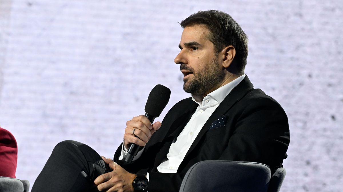 Nyílt beavatkozás a magyar választásba az ukrán olajszállítás leállítása