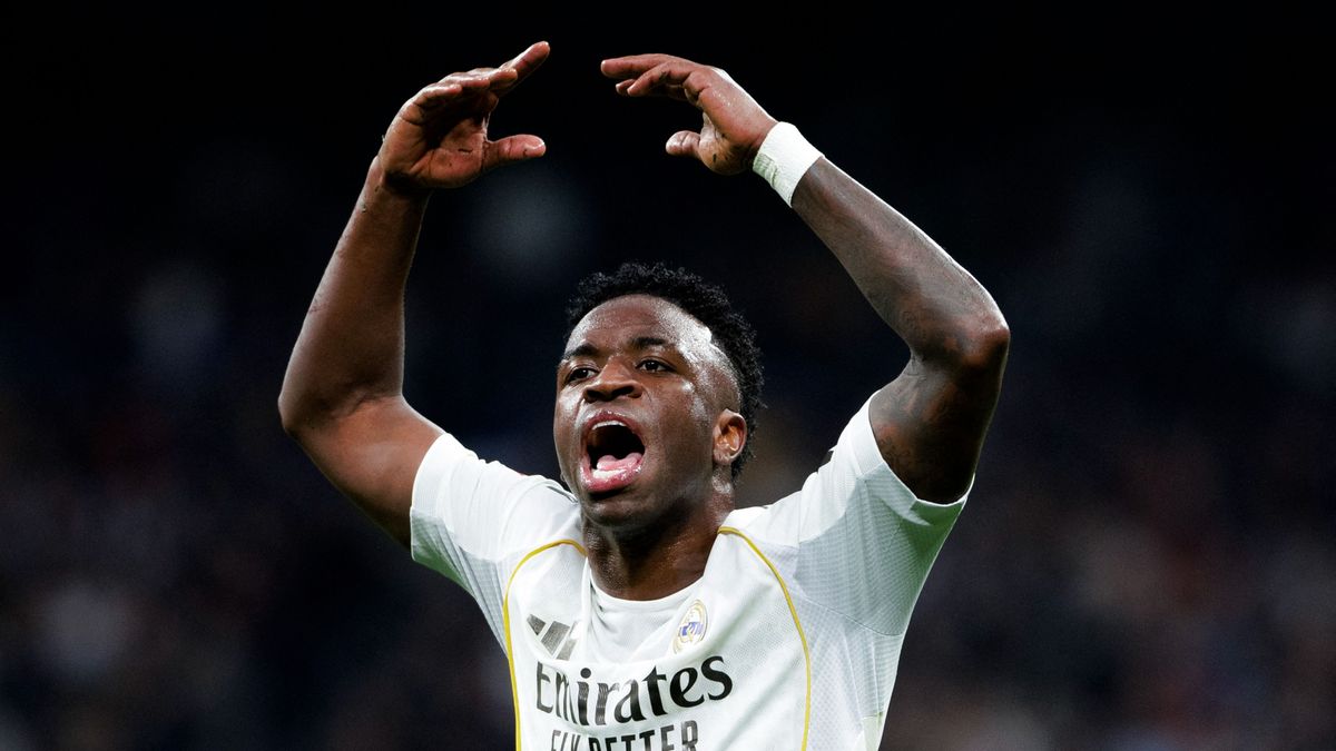 Balhé a Real Madrid meccsén: a sportigazgató a bírókkal, Vinícius a szurkolókkal pörölt