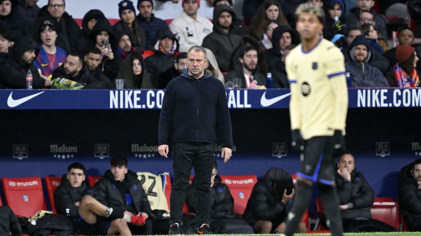 Hansi Flick és a Barcelona-játékosok elbeszélgettek egymással az Atlético Madrid elleni súlyos vereség után