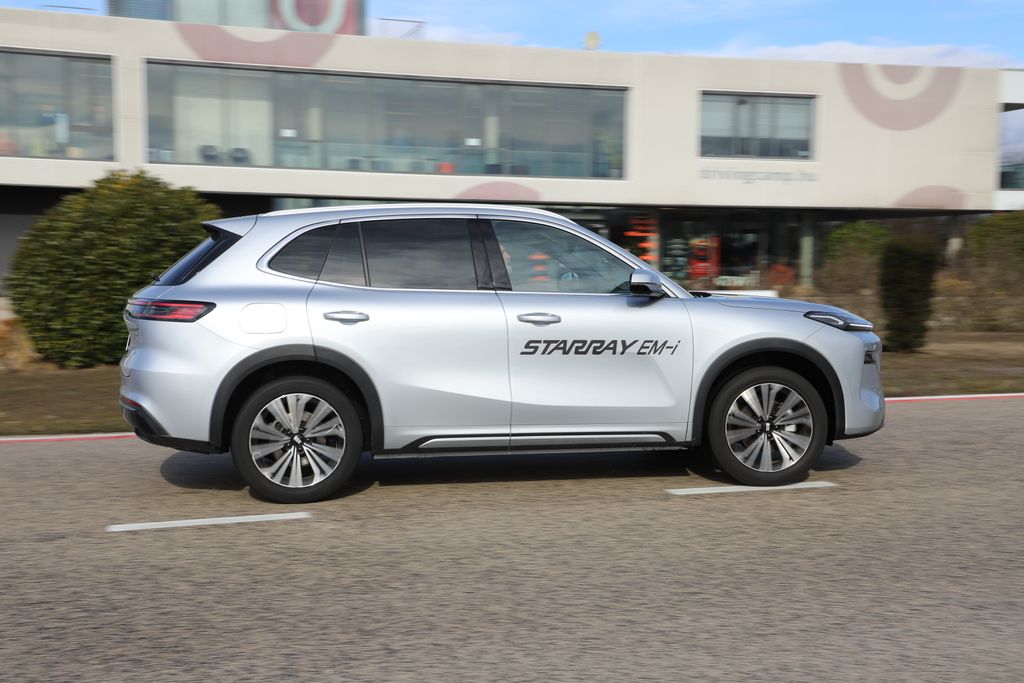 Geely E5 és Starray EM-i bemutató