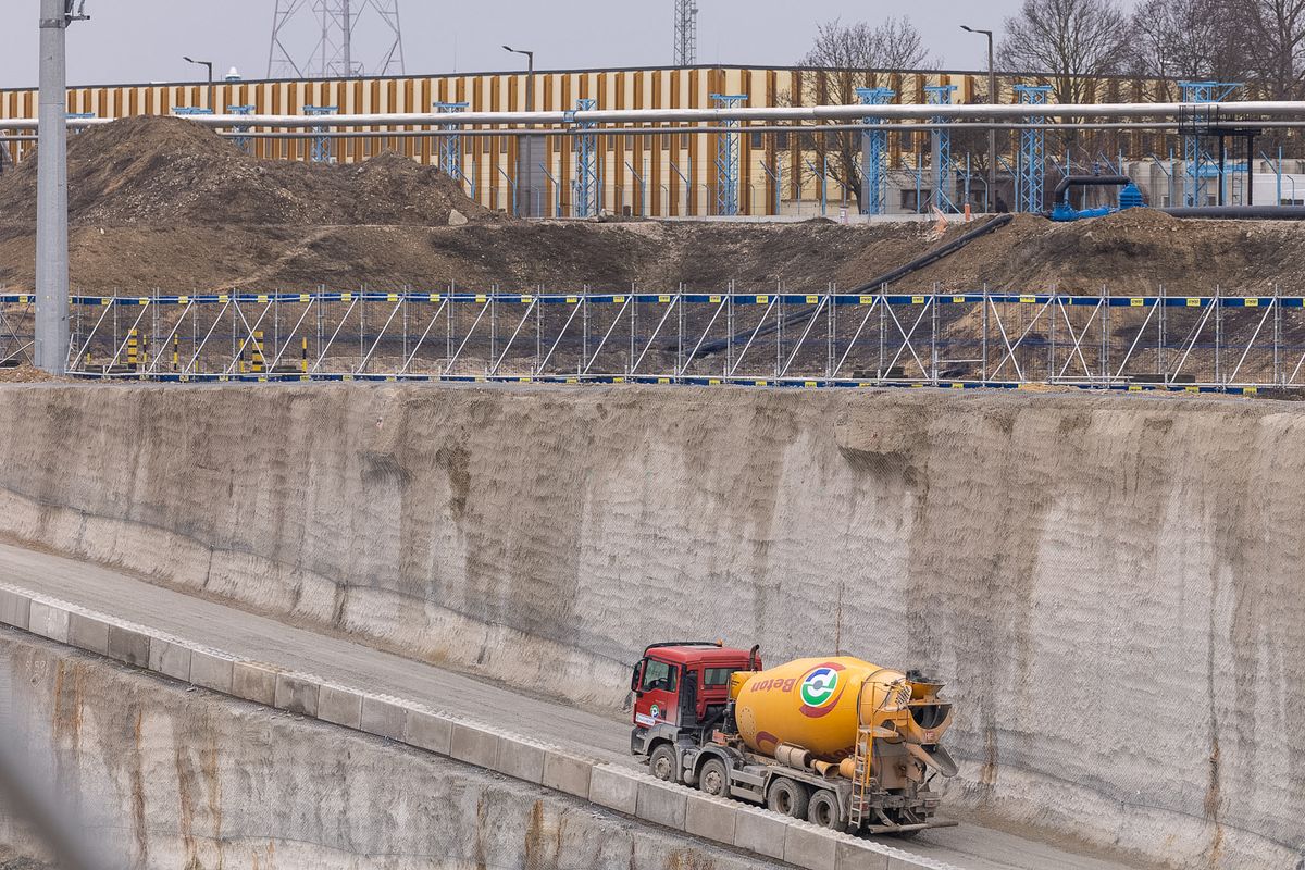 Paks II betonalap öntése