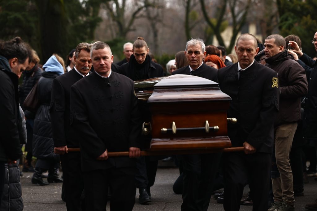 Tarr Béla temetése