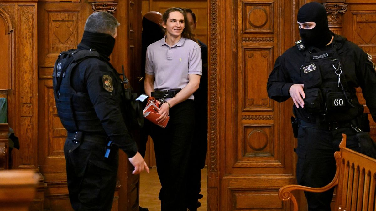 Kocsis Máté: Előbb-utóbb az összes szélsőbaloldali antifa odakerül, ahova való