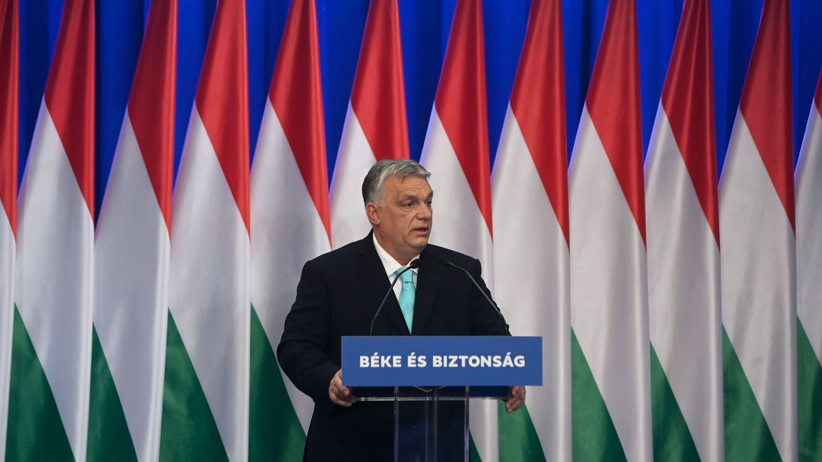 Orbán Viktor trendet teremtett az évértékelővel + videó