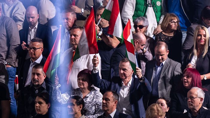 DPK Esztergom
Fidesz kampány
Orbán Viktor