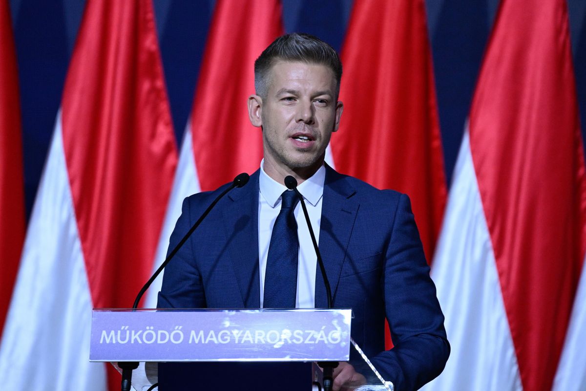 Budapest, 2026. február 15.
Magyar Péter, a Tisza Párt elnöke évértékelő beszédét tartja a Hungexpón 2026. február 15-én.
MTI/Koszticsák Szilárd