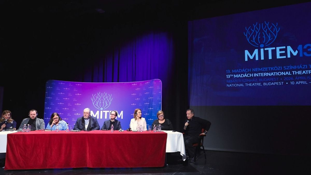 Nyugaton a színházak politikai harcszínterekké alakulnak – A MITEM a párbeszédet választja