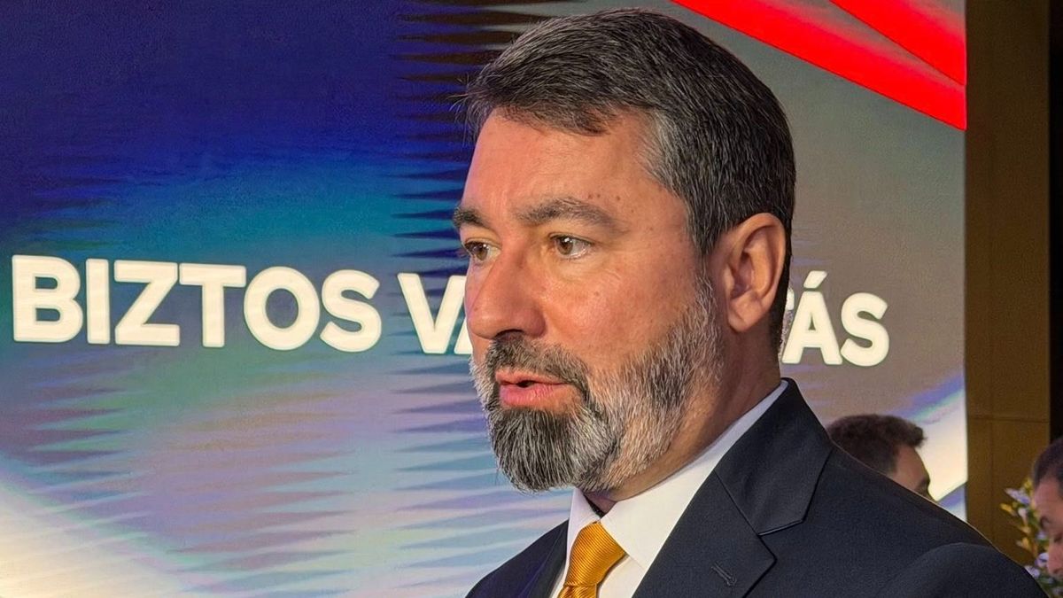 Hidvéghi Balázs: Zelenszkijnek szemmel láthatóan fáj, hogy Orbán Viktor nemet mond a Brüsszel–Kijev-tengely tervére