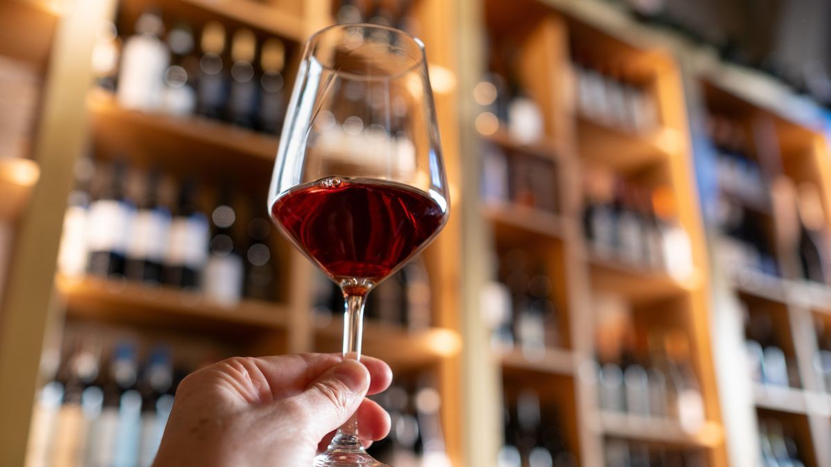 Jól fogy a magyar bor, nem hinné, melyik országban nőtt nagyot a fogyasztás