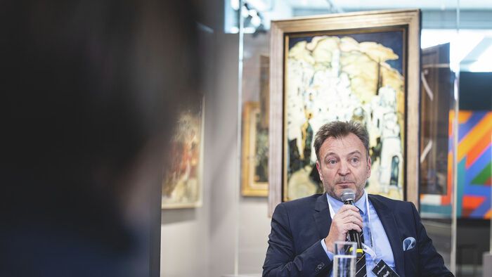 20260225 Budapest

Art & Antique Műkereskedelmi vásár és kiállítás a Bálnában.

Képen: Tausz Ádám, a rendezvény fő szervezője.

Fotó: Ladóczki Balázs - Mediaworks