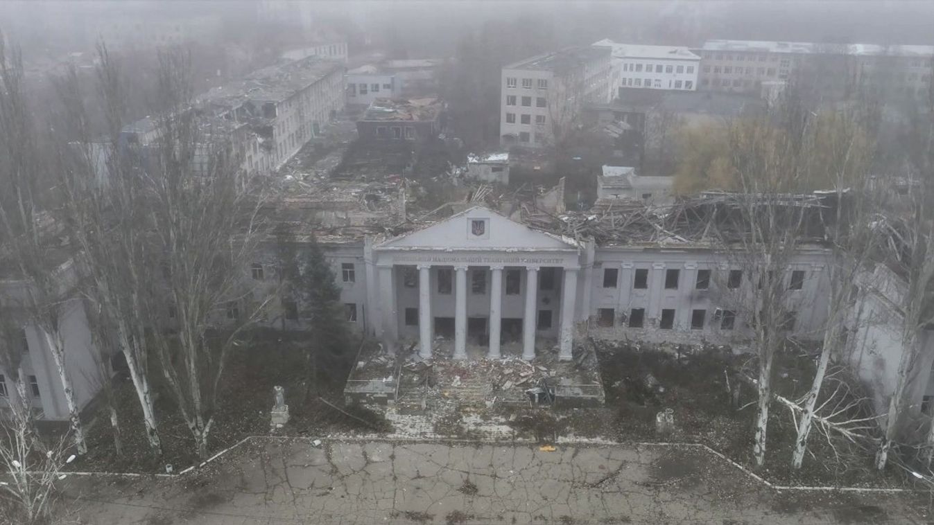 Pokrovszk romokban hever