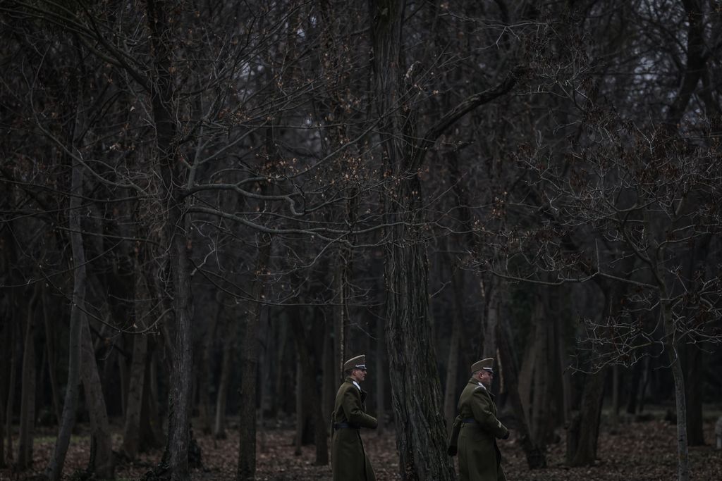 hősi halott magyar katona újratemetési szertartása Fiumei úti sírkert 