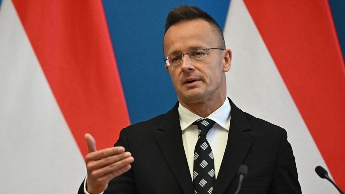 Szijjártó Péter szerint ide vezet Brüsszel felelőtlen politikája