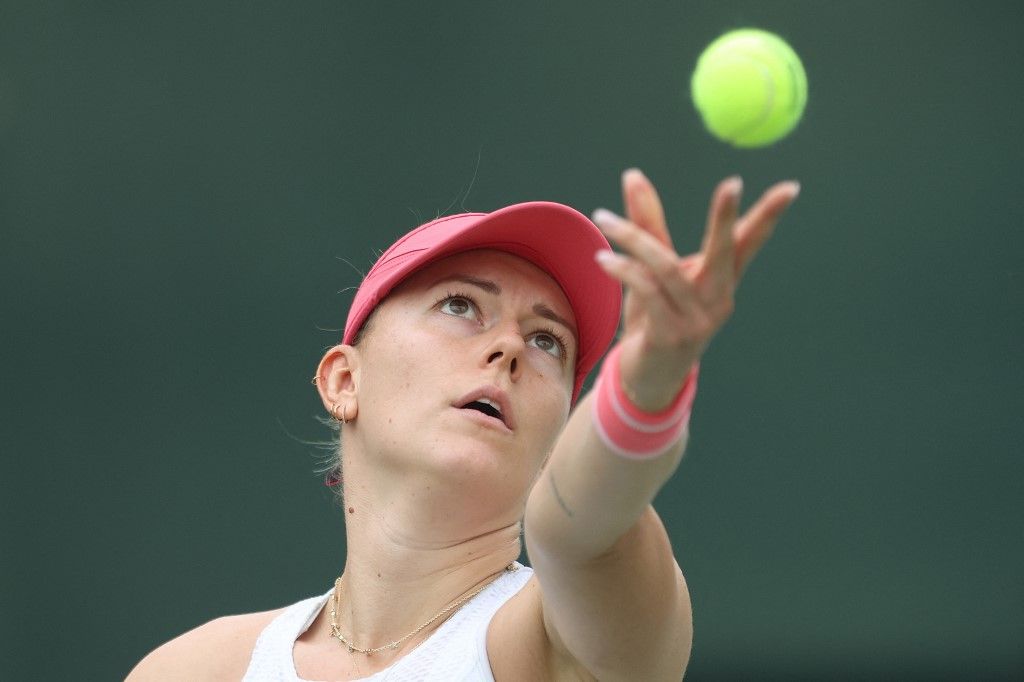 Gálfi Dalma ukrán teniszezőnőt búcsúztatott az oeirasi torna nyolcaddöntőjében, ANhelina Kalinina