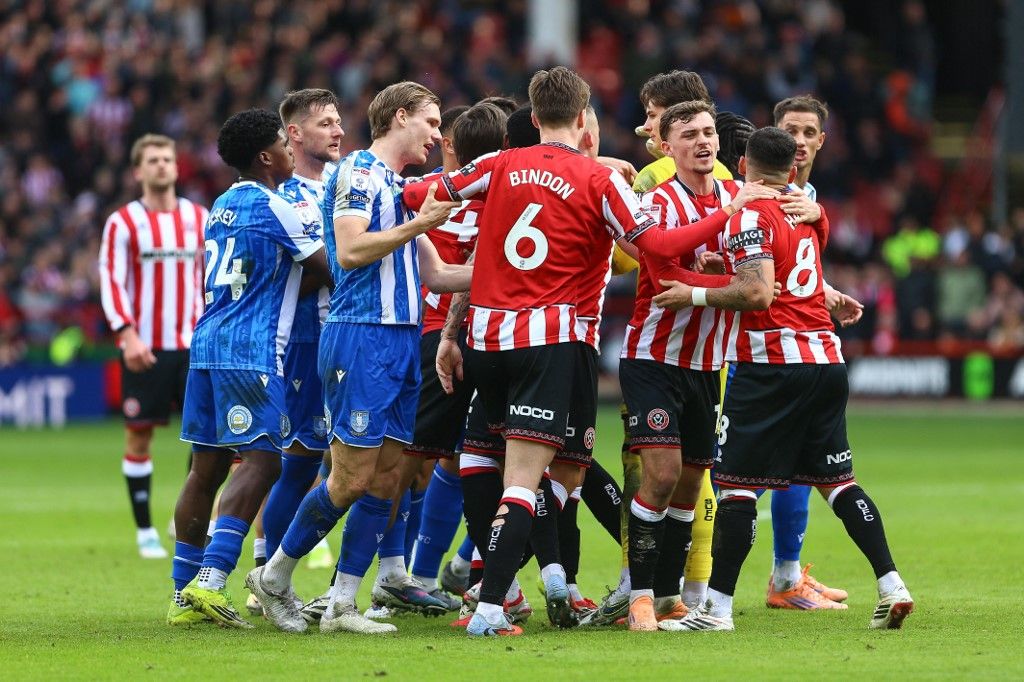 A Sheffield Wednesday és a Sheffield United vasárnap rendezett, igencsak feszült hangulatú acélvárosi derbijén egy percig sem volt kérdés a győztes kiléte 