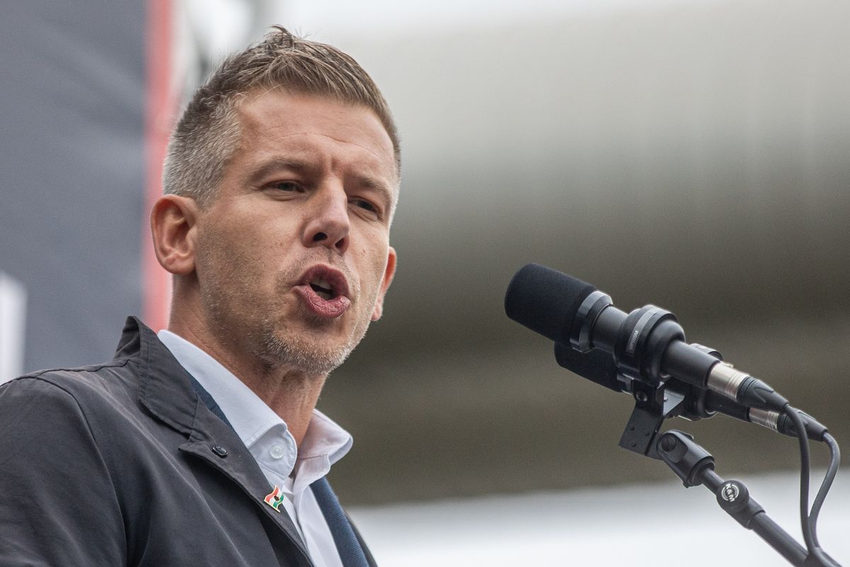 Deák Dániel szerint nem lehet elhinni Magyar Péternek semmit sem abból, amit éppen ígérget (Fotó: Markovics Gábor)