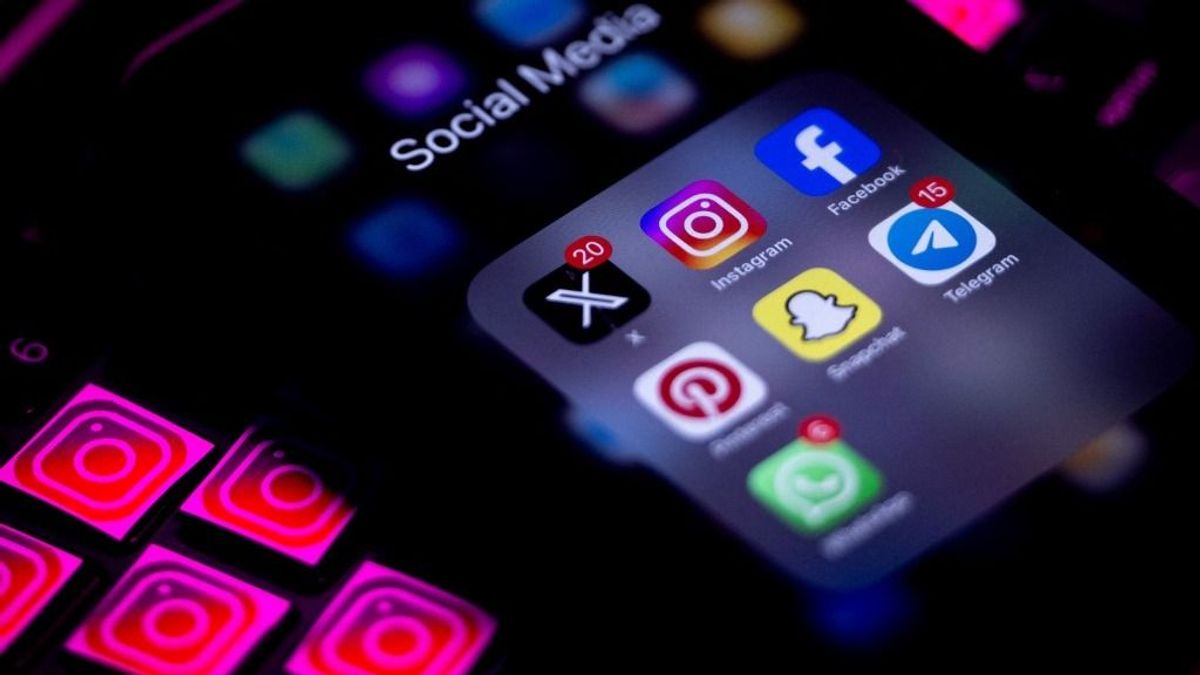 Az internet legaljasabb csalása terjed: halálosan beteg gyerekek nevében kérnek pénzt a bűnözők