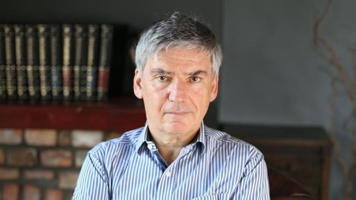 Megvágná a béreket és kórházakat záratna be a tiszás szakértő + videó