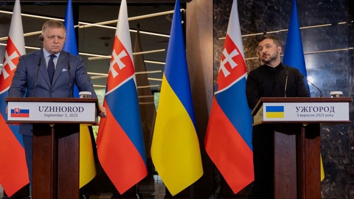 Zelenszkij meghívta Ficót Ukrajnába – Fordulat jöhet az energiaháborúban?