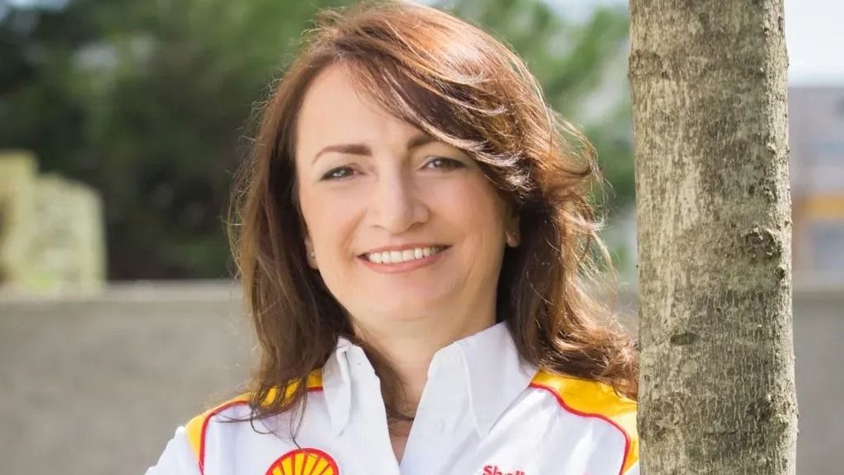 Mindenkinek kuss! – Ezt üzeni a tiszás Bujdosó Andrea a magyar embereknek