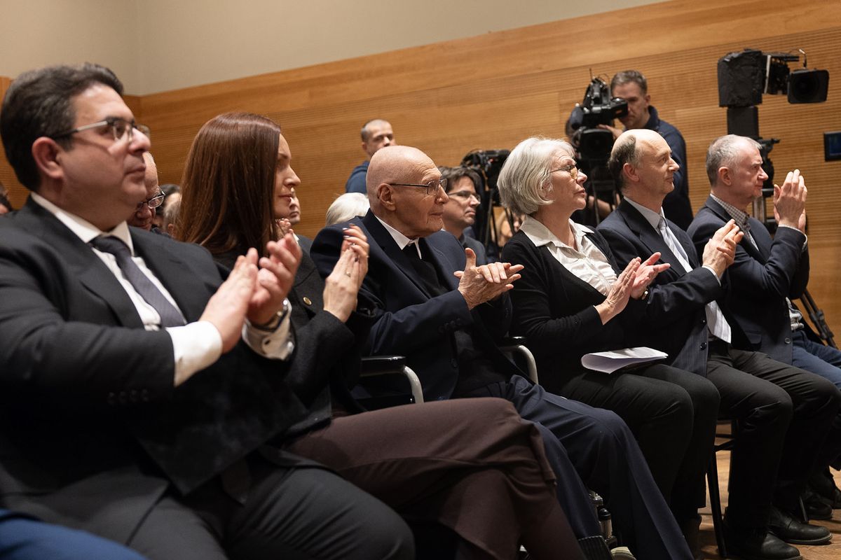 Kurtág György zeneakadémiai díszdoktorrá avatása