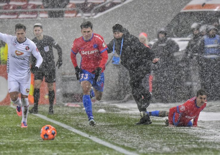 Borzalmas körülmények volt az FCSB-FK Csíkszereda román bajnoki mérkőzésen
