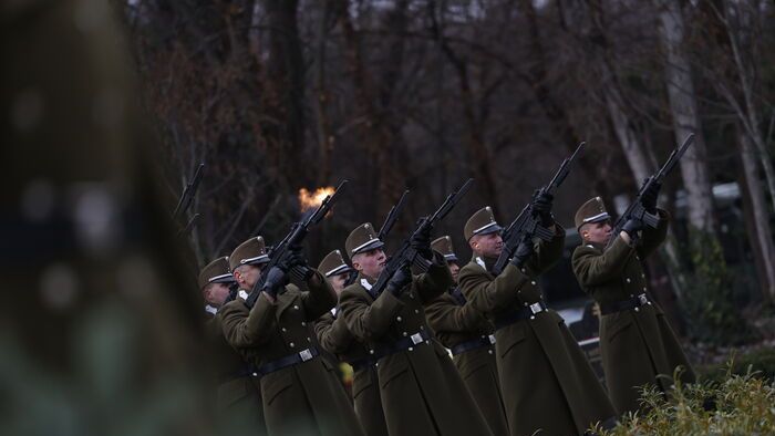 hősi halott magyar katona újratemetési szertartása Fiumei úti sírkert 