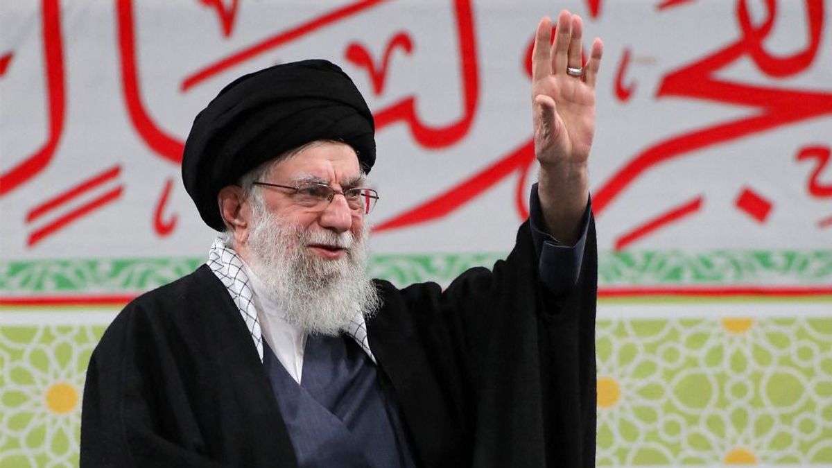 Irán háborúval fenyeget