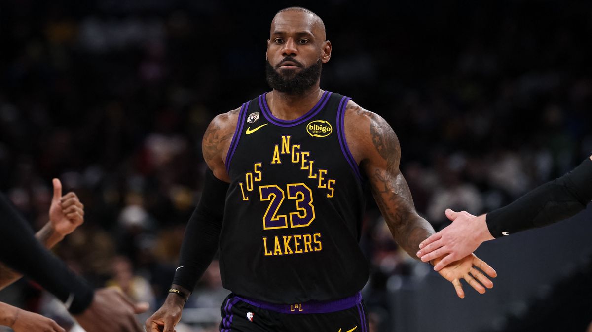 LeBron James újabb pofont kapott, legendás sorozata ér véget az NBA-ben