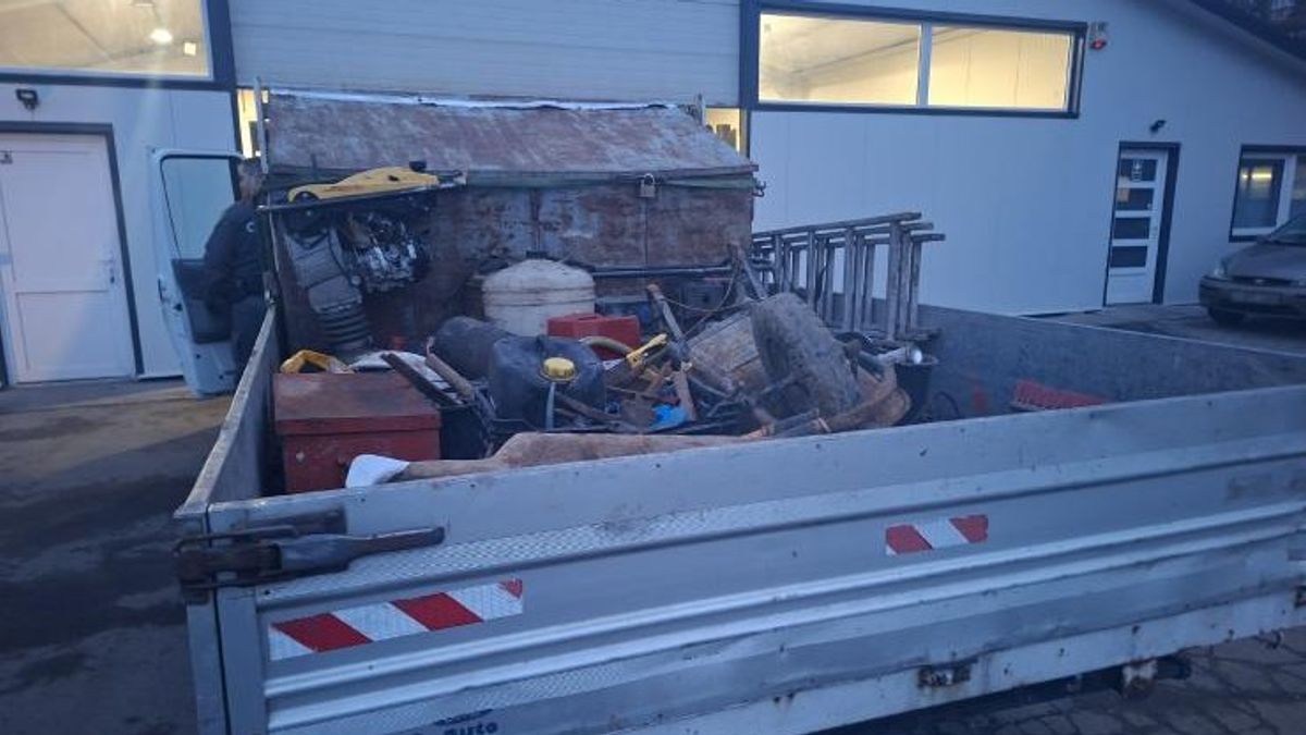 Sírjuk, vagy nevessünk? Amatőr módon akarták átverni a NAV pénzügyőröket