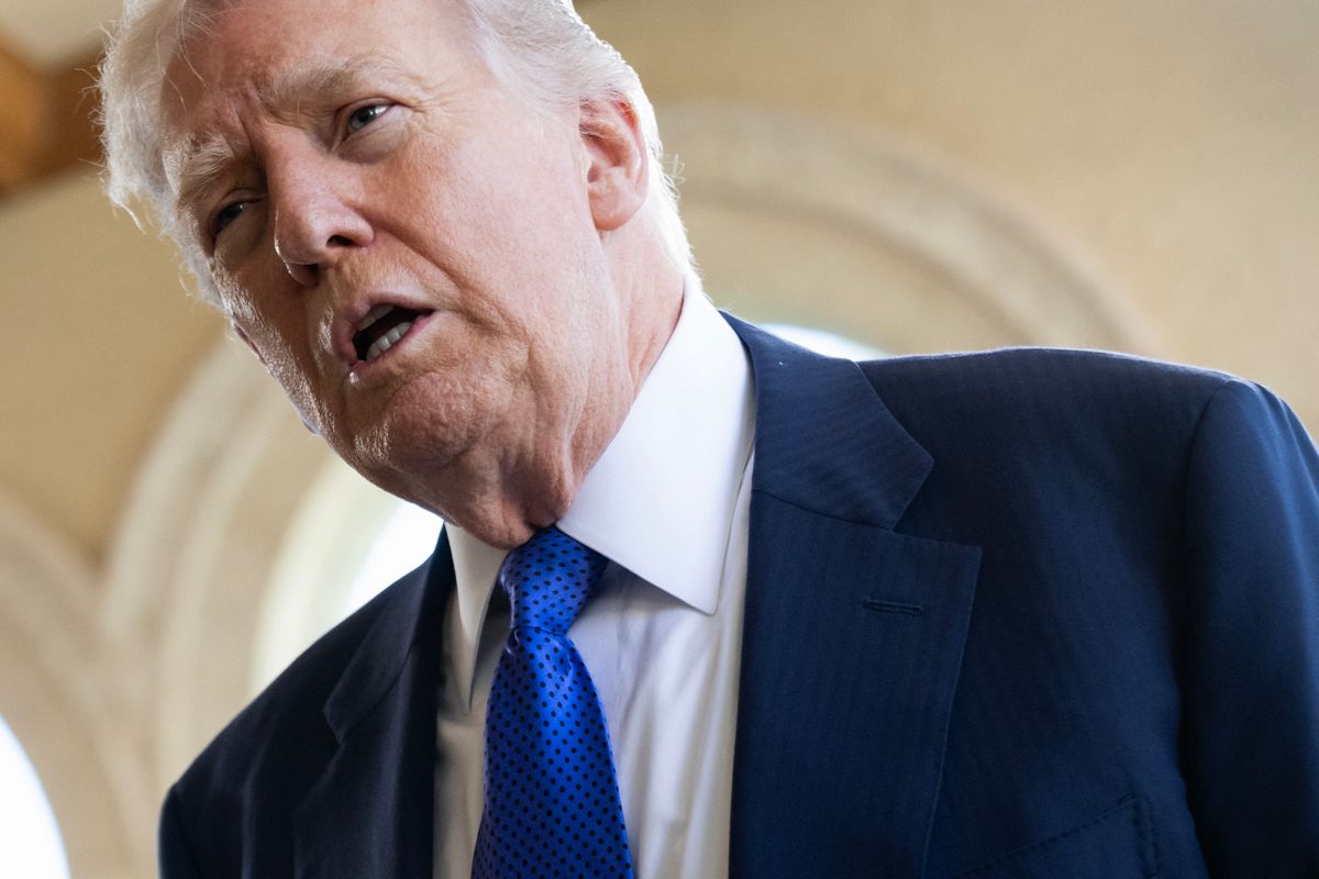 Trump ismét figyelmeztette Irán vezetését, hogy az amerikai haderő készen áll 