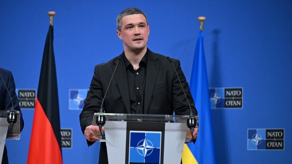 Ukrajna új védelmi minisztere havi ötvenezer fős veszteséget akar okozni az orosz haderőnek