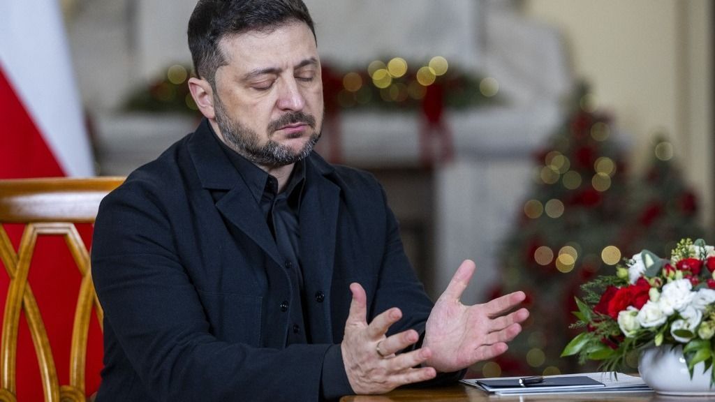 Ukrajnát belülről emészti fel a korrupció, miközben a politikai vezetés a háború folytatásához ragaszkodik