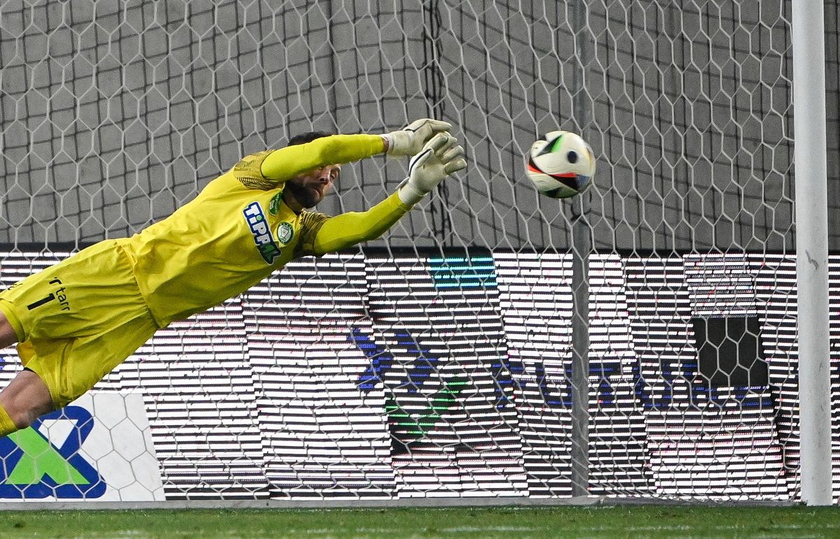 A Paks kapusa, Kovácsik Ádám sokszor hiába nyújtózott a DVTK elleni Magyar Kupa-mérkőzésen