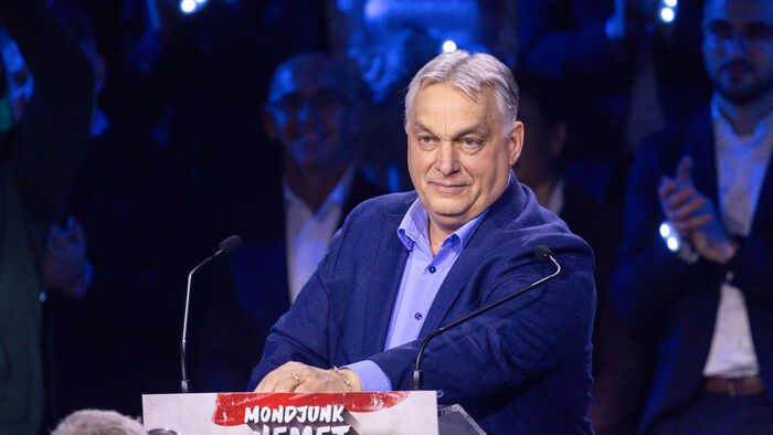 DPK Esztergom
Fidesz kampány
Orbán Viktor