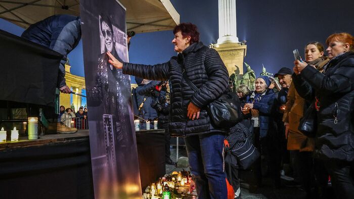 Fenyő Miklós megemlékezés Hősök tere