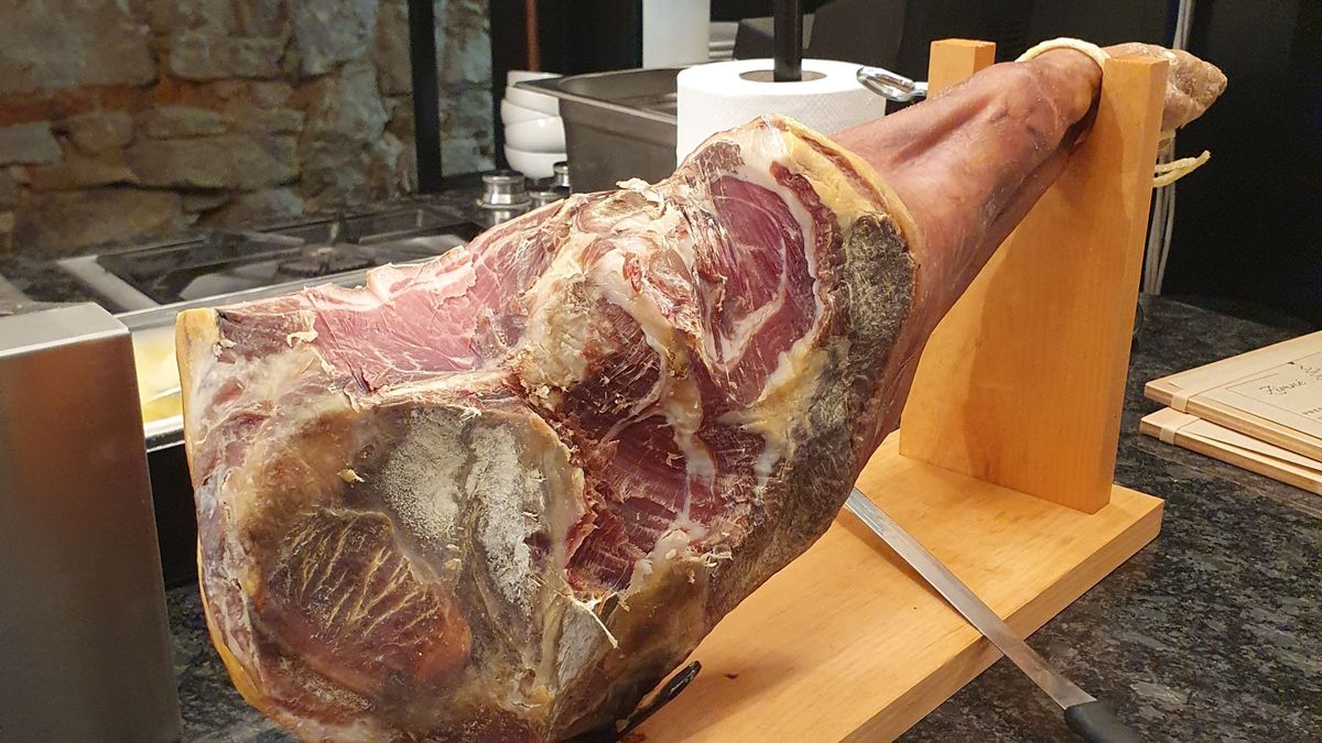 Rejtett kincs Késmárk központjában: a Nasa kávézó-bisztró